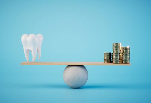A 3D rendering of a scale on which a tooth and stacks of coins sit.